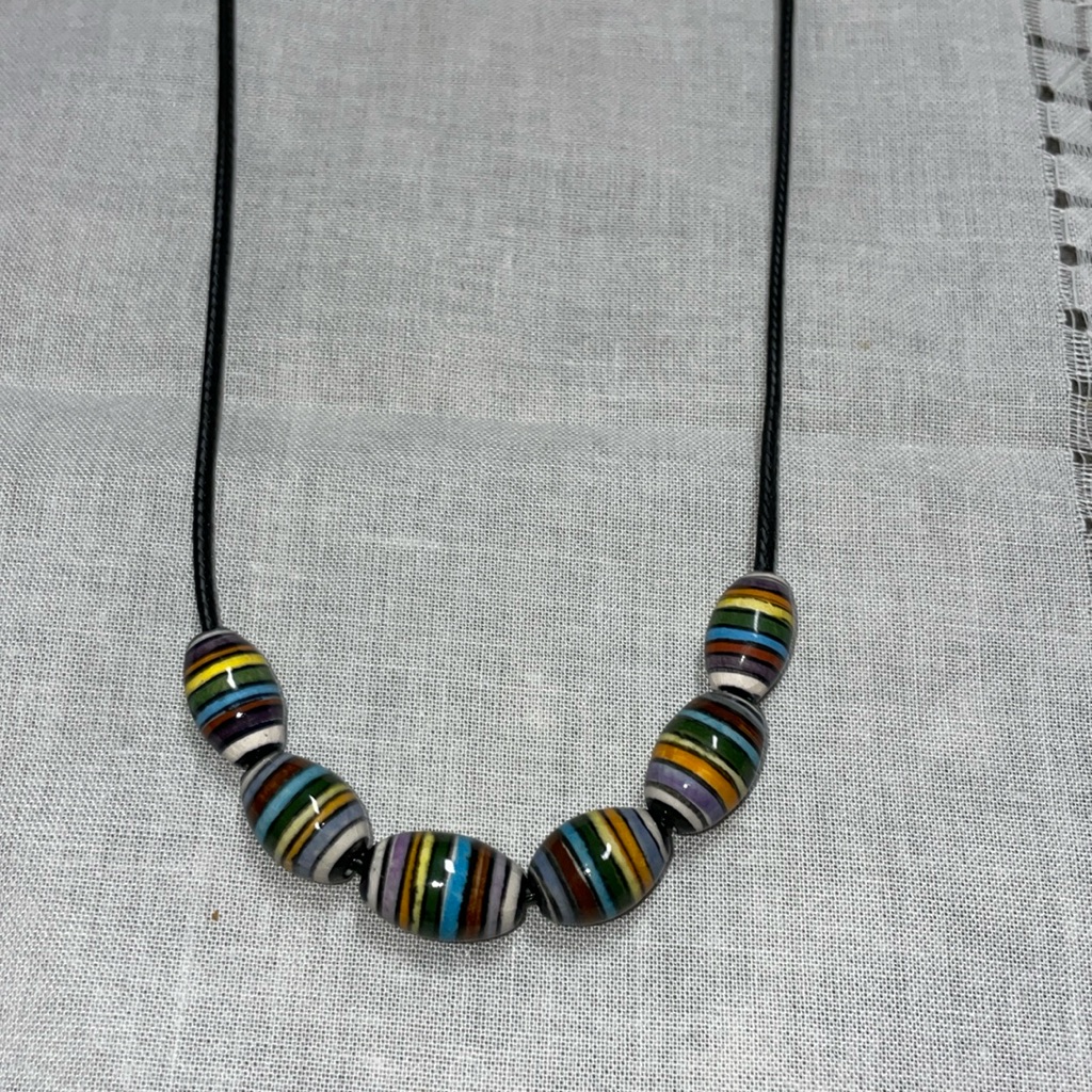 Gold Tone Leather Cord Ceramic Bead Necklace Lobster Clasp 16 Gold Tone Leather Cord Ceramic Bead Necklace Lobster Clasp 16